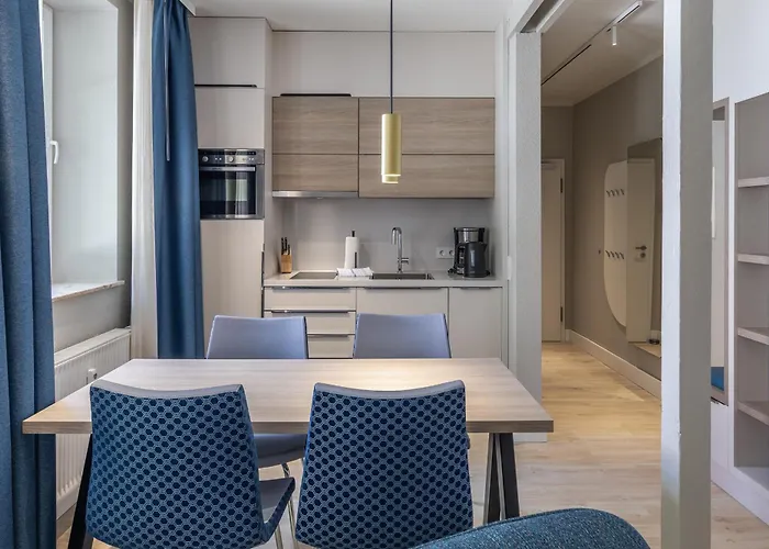 Hafendomicil Kleines - Modernes Mit Maritimer Atmosphaere Waren